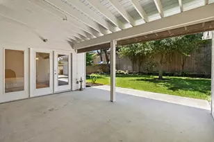 875 Glenchester Dr, Houston, TX 77079 - Photo 31