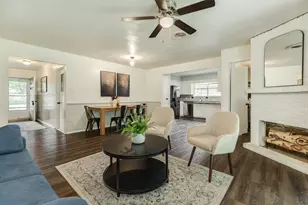 621 Southside Dr, Angleton, TX 77515 - Photo 15