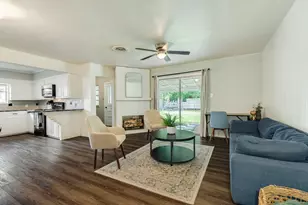 621 Southside Dr, Angleton, TX 77515 - Photo 13