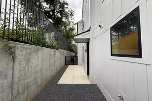 1941 Sawdust Rd, The Woodlands, TX 77380 - Photo 9