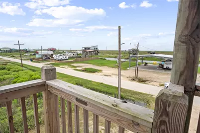 1363 Van Sant, Gilchrist, TX 77617 - Photo 11