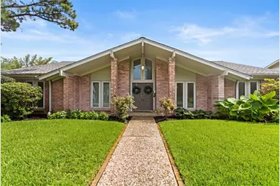 10735 Cedar Creek Drive, Houston, TX 77042 - Photo 29