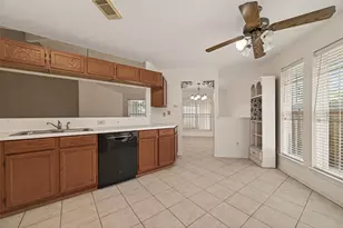 7803 Yellow Pine Dr, Houston, TX 77040 - Photo 13