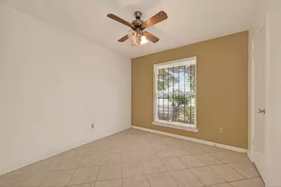 7803 Yellow Pine Drive, Houston, TX 77040 - Photo 15