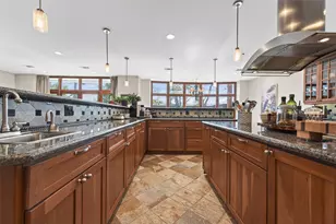 6211 Grovewood Ln, Houston, TX 77008 - Photo 23