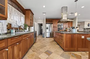 6211 Grovewood Ln, Houston, TX 77008 - Photo 21