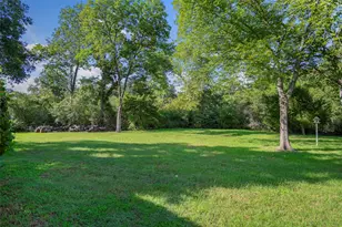 221 Heritage Trail N, Bellville, TX 77418 - Photo 19
