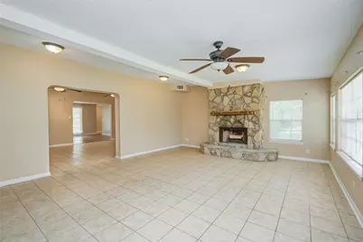 433 Southern Oaks Drive, Lake Jackson, TX 77566 - Photo 17