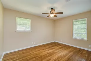 433 Southern Oaks Dr, Lake Jackson, TX 77566 - Photo 21