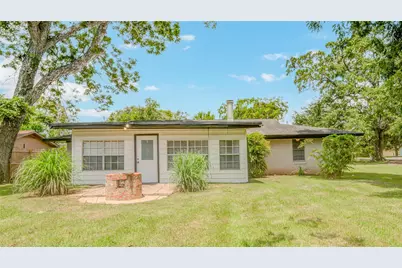 433 Southern Oaks Drive, Lake Jackson, TX 77566 - Photo 33