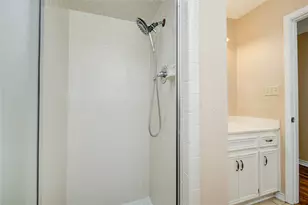 433 Southern Oaks Dr, Lake Jackson, TX 77566 - Photo 29