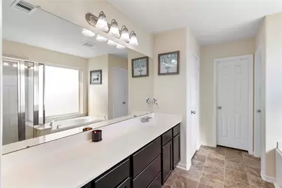 14726 Meadow Acre Trail, Houston, TX 77049 - Photo 19