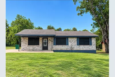 316 Johnson St, Brenham, TX 77833 - Photo 1