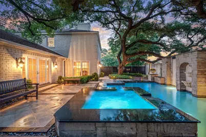 2105 Del Monte Drive, Houston, TX 77019 - Photo 31