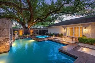 2105 Del Monte Dr, Houston, TX 77019 - Photo 33