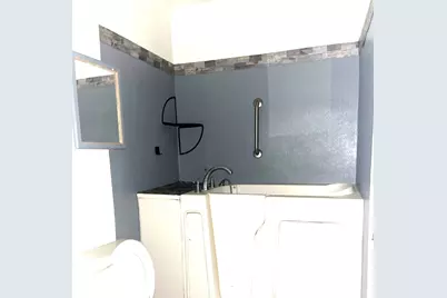 1106 11th 1/2 Street N, Texas City, TX 77590 - Photo 7