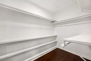 2829 Timmons Ln, Houston, TX 77027 - Photo 13