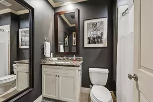 2405 Richton St, Houston, TX 77098 - Photo 5