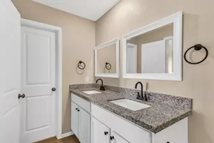 521 Maple Bnd Ln, La Marque, TX 77568 - Photo 25