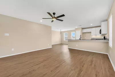 521 Maple Bend Lane, La Marque, TX 77568 - Photo 13