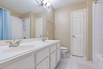 9407 Walnut Brook Court, Houston, TX 77040 - Photo 23