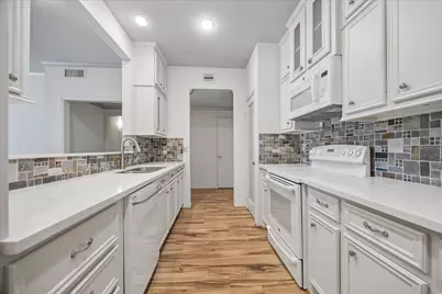 2475 Underwood Street #278, Houston, TX 77030 - Photo 5