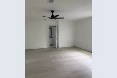 7406 Saint Louis Street, Houston, TX 77028 - Photo 3