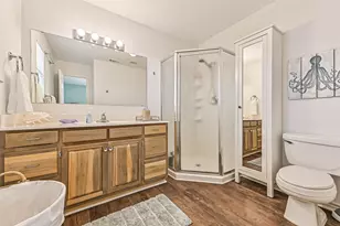 13811 Mutiny Ln, Galveston, TX 77554 - Photo 27