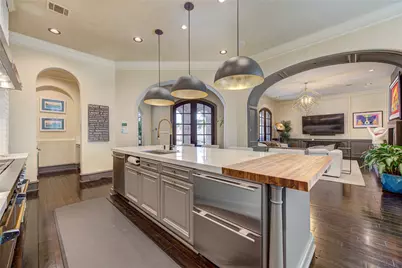 5110 W Oak Mews, Houston, TX 77056 - Photo 13