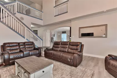 107 Forest Bend Court, Clute, TX 77531 - Photo 11