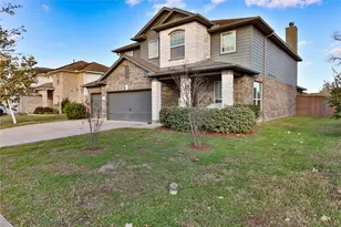 107 Frst Bnd Ct, Clute, TX 77531 - Photo 3