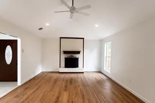 25027 Barmby Dr, Spring, TX 77389 - Photo 9