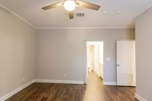 401 Lakeside Ln, Nassau Bay, TX 77058 - Photo 21