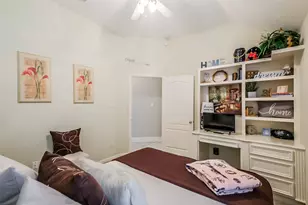 10010 Forest Spring Ln, Pearland, TX 77584 - Photo 11