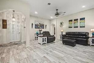 1531 Village Townhome Dr, Pasadena, TX 77504 - Photo 7