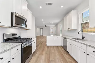 1026 Whispering Winds Drive, Beasley, TX 77417 - Photo 7