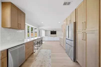 5610 Court Of Lions Street, Houston, TX 77069 - Photo 5