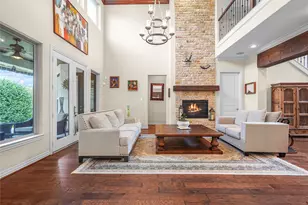 1826 Jade Hollow Ln, Houston, TX 77077 - Photo 9