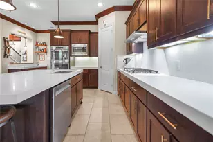 1826 Jade Hollow Ln, Houston, TX 77077 - Photo 3
