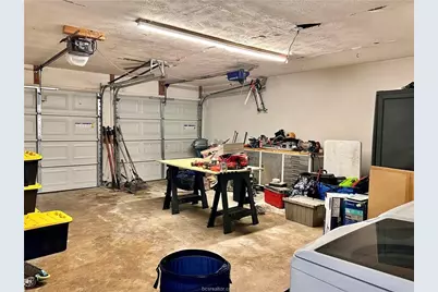 2501 Wayside Drive, Bryan, TX 77802 - Photo 23