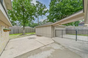 3703 Brook Shadow Dr, Houston, TX 77345 - Photo 41