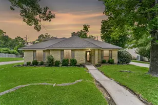3703 Brook Shadow Dr, Houston, TX 77345 - Photo 1