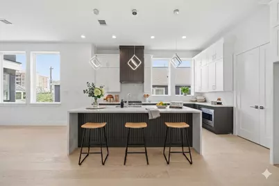 1110 Peden Street #C, Houston, TX 77006 - Photo 5