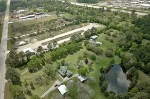 18135 N State Hwy 75, Willis, TX 77378 - Photo 33