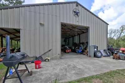 18135 N State Highway 75, Willis, TX 77378 - Photo 31
