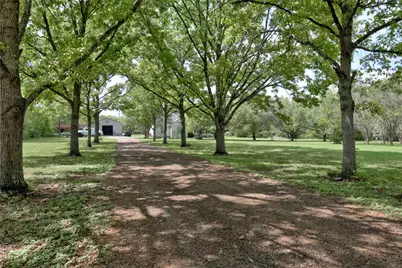 18135 N State Highway 75, Willis, TX 77378 - Photo 5