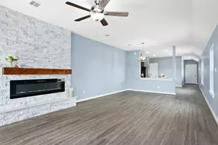 2716 Bernadino Dr, Texas City, TX 77568 - Photo 11