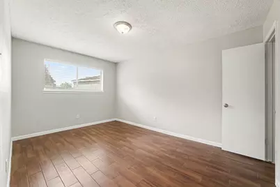 10210 Sagerock Drive, Houston, TX 77089 - Photo 15