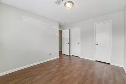 10210 Sagerock Drive, Houston, TX 77089 - Photo 13
