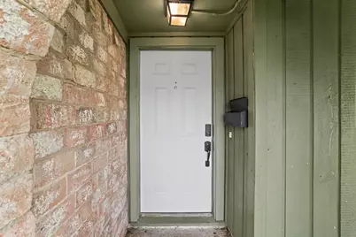 10210 Sagerock Drive, Houston, TX 77089 - Photo 3